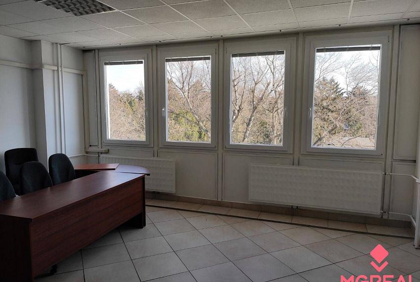 Kancelárske priestory 120 m2, Bratislava-Ružinov, Tomášikova, internet