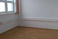Kancelárske priestory na prenájom  v Petržalke 400 m2.