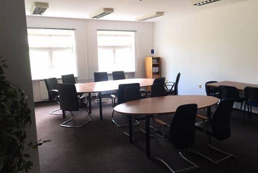 Samostatný admin. celok 97m2, Záhradnícka ul., Ružinov