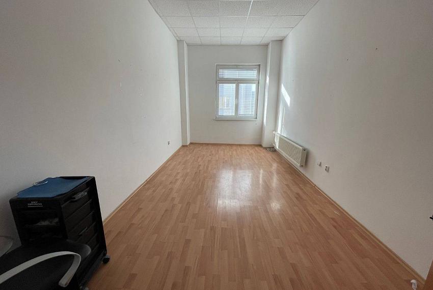 Kancelárie Topoľčany / PRENÁJOM námestie