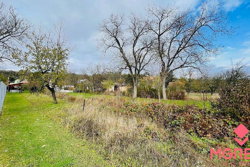 Na predaj rodinný dom Hradište - pozemok 2423 m2