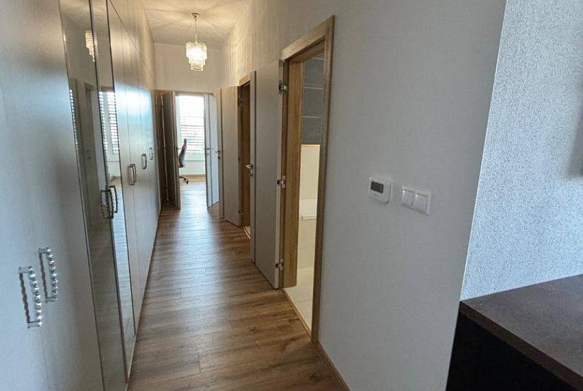 3 izbový byt s 100 m2 terasou Topoľčany