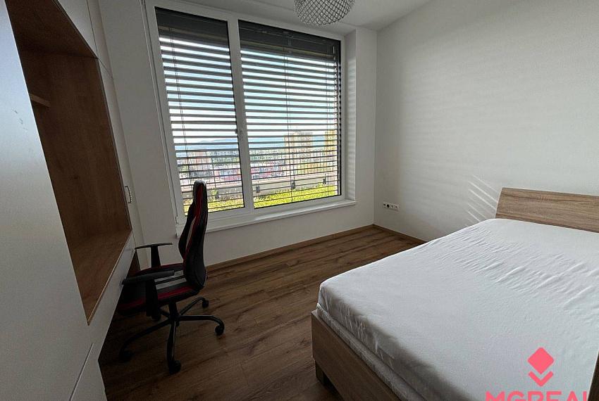 3 izbový byt s 100 m2 terasou Topoľčany