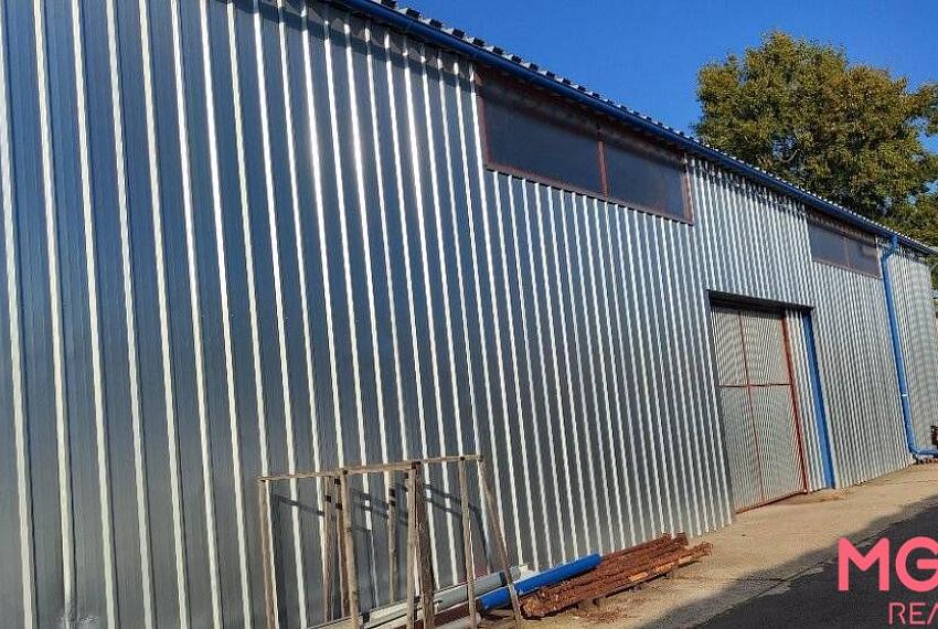 Prenájom skladových priestorov 320 m2 v Rači