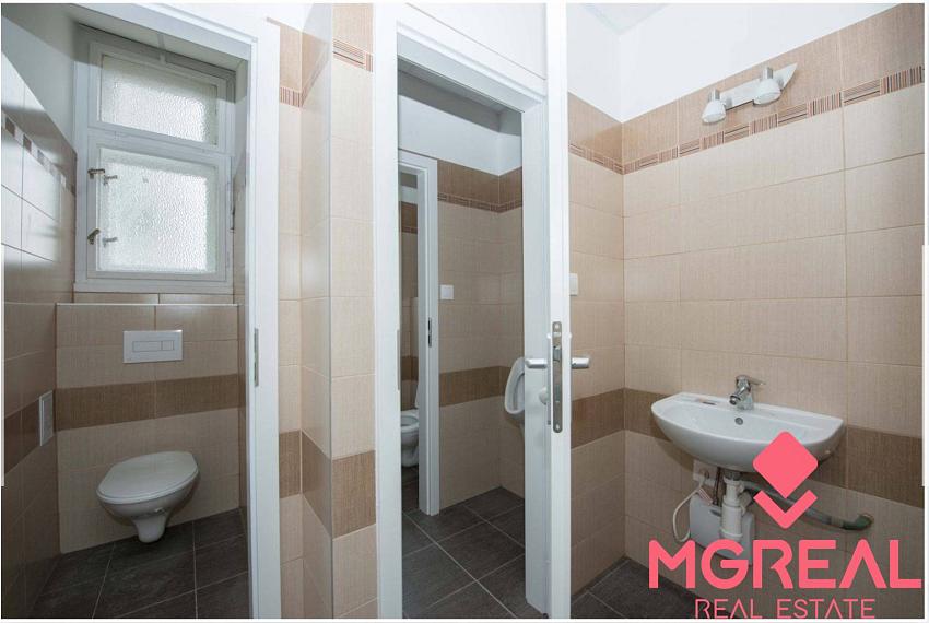 Prenájom kancelárie 53,15m2 na Nám. SNP, Staré Mesto