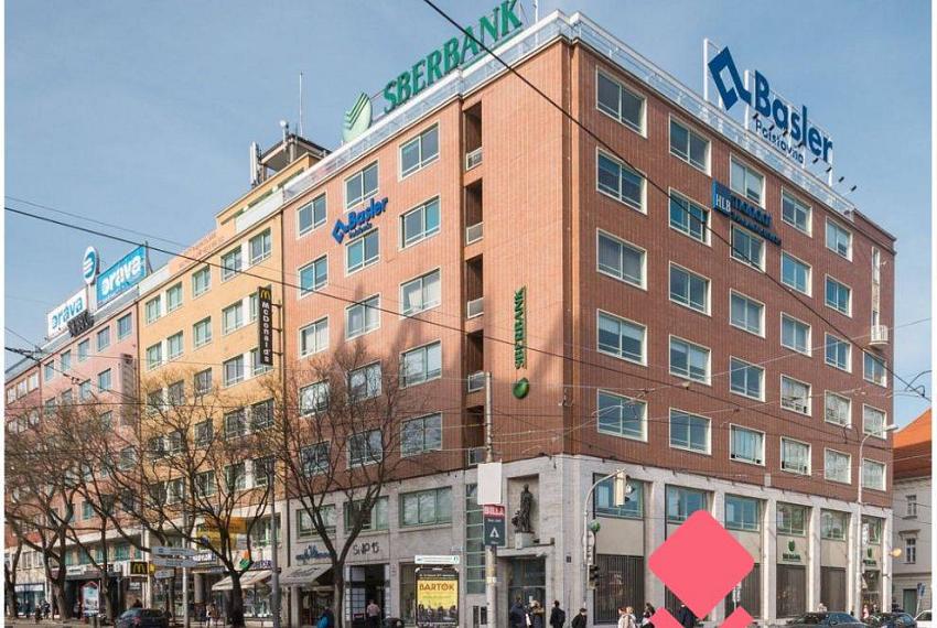 Prenájom kancelárie 53,15m2 na Nám. SNP, Staré Mesto