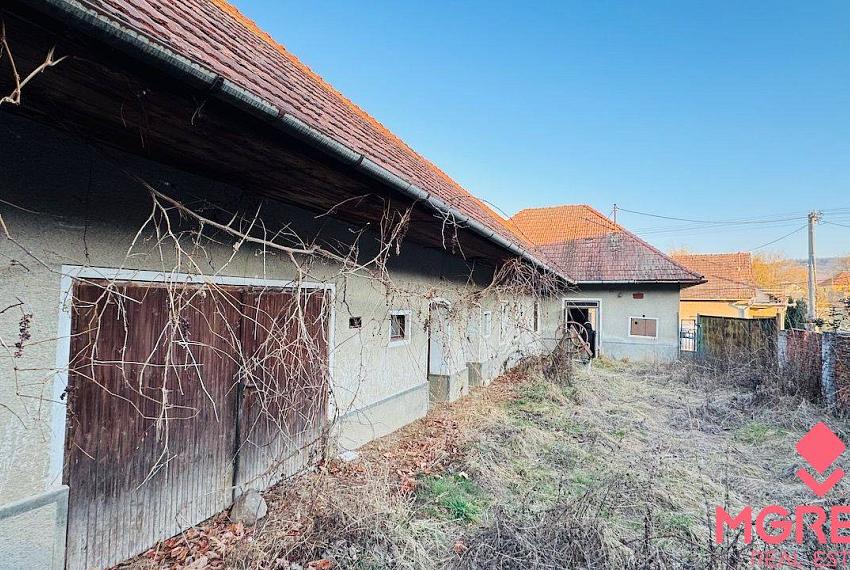 Na predaj rodinný dom v Kolačne pozemok 1395 m2