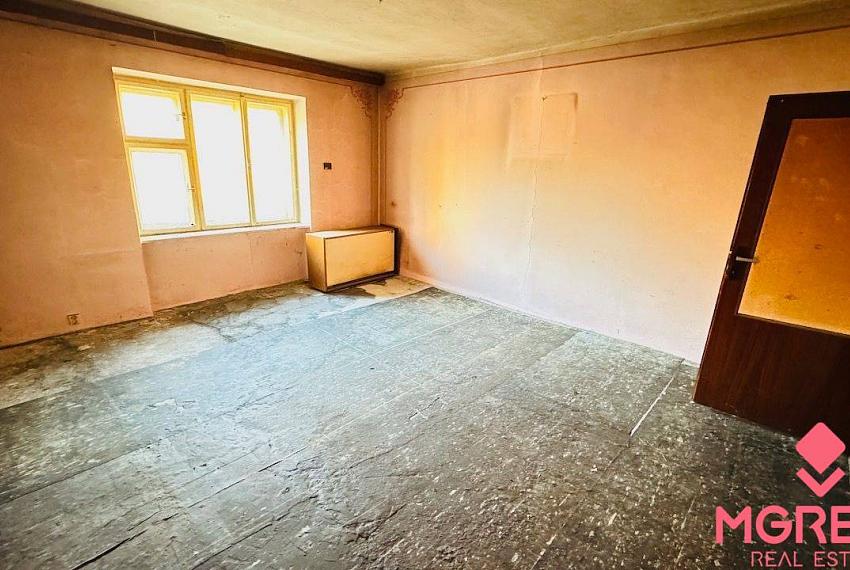 Na predaj rodinný dom v Kolačne pozemok 1395 m2