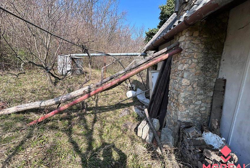 Predaj záhrady spolu s rekreačnou chatkou