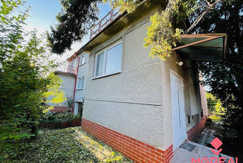 Na predaj 5 i rodinný dom Partizánske - Šimonovany - rožný pozemok