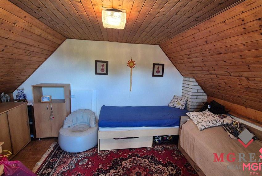 Chata na predaj - osada Priateľstvo, Tovarníky