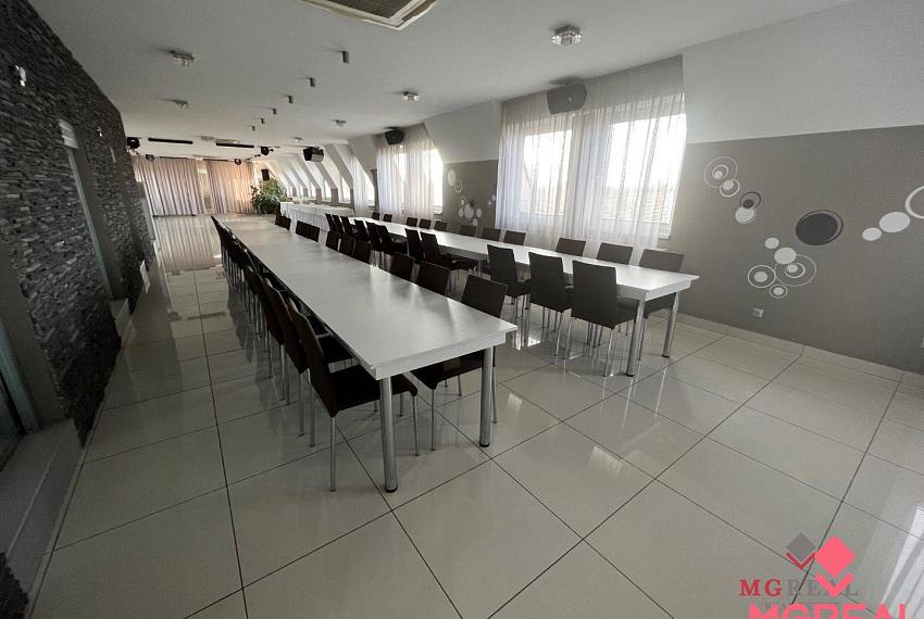 Polyfunkčná budova Topoľčany / NOVA ZNIŽENÁ CENA