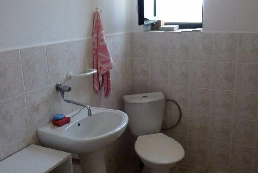 Podnikanie - bývanie - 2x dom Topoľčany