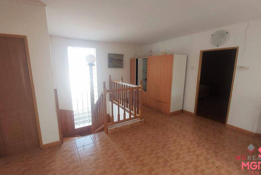 Podnikanie - bývanie - 2x dom Topoľčany