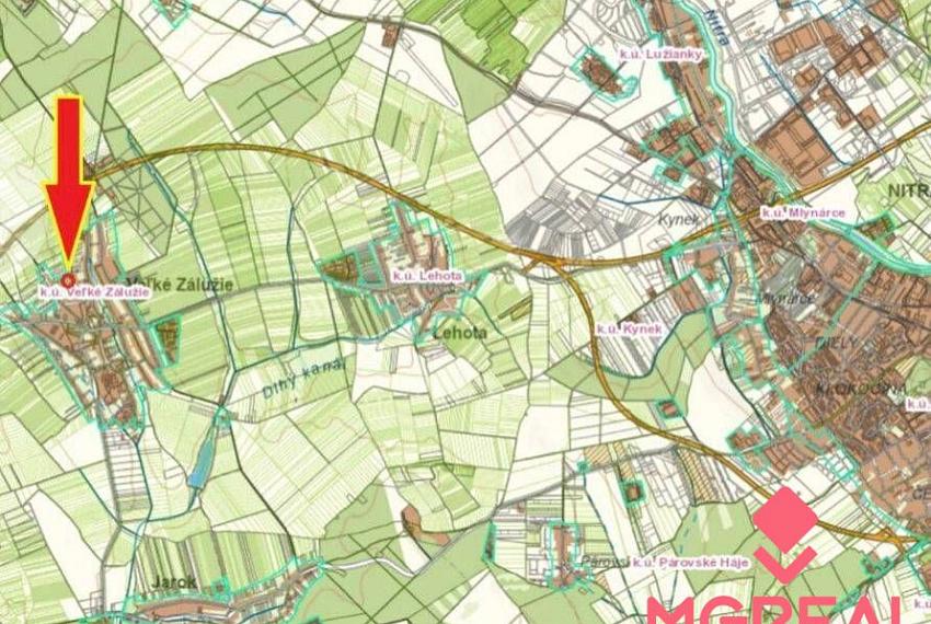 Predávam veľký pozemok v oblasti Veľké Zálužie s rozlohou 1584m2