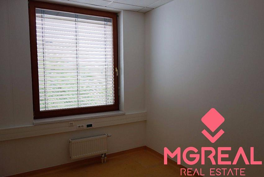 Administratívny celok 181m2, Nové Mesto, Kukuričná ul., parkovanie