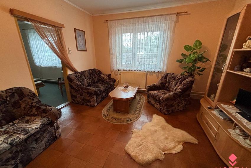 Zachovalý rodinný dom Kamanová / VYPLATENA ZALOHA