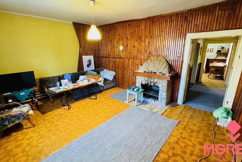 Na predaj 4-izbový rodinný dom v Brodzanoch – pozemok 1236 m²