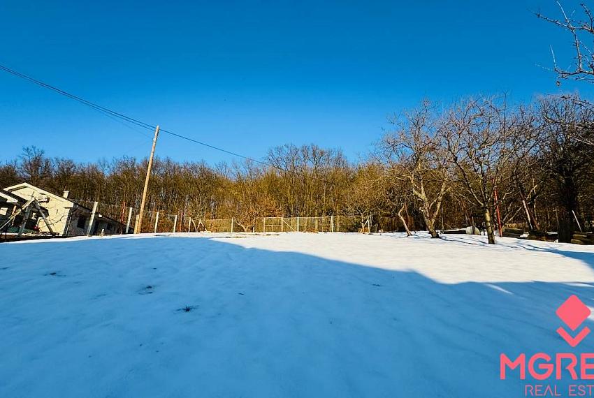 Na predaj dvojgeneračný 6 i RD Horná Ves - pozemok 800 m2
