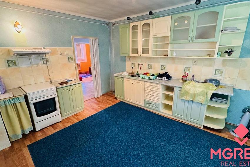Na predaj dvojgeneračný 6 i RD Horná Ves - pozemok 800 m2