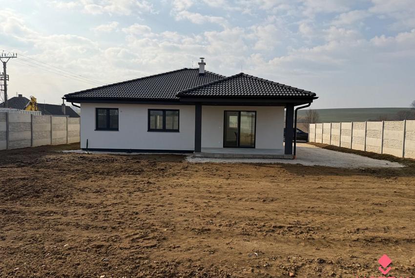 Novostavba rodinný dom Veľké Ripňany / VYPLATENA ZALOHA