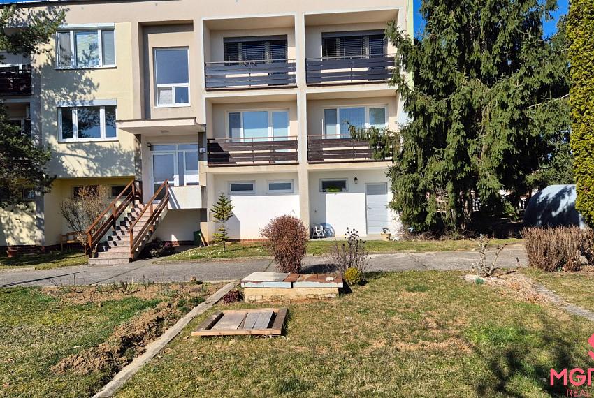 3izbový byt - garáž - záhrada - Topoľčany - mravenisko