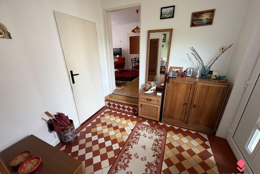 Zachovalý rodinný dom Urmince 