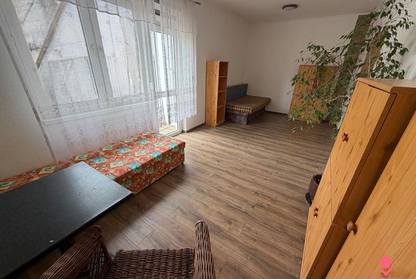 Veľký 3 izbový byt s terasou 154 m2 Topoľčany 