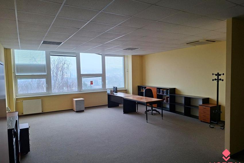 TOP CENA: Administratíva od 40m2, Dúbravka