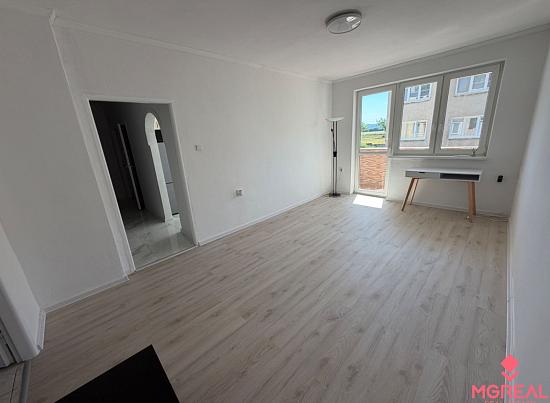 3 izbový byt s balkónom Topoľčany 